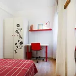 Rent a room of 70 m² in madrid