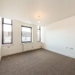 Rent 2 bedroom flat in Falkirk Town