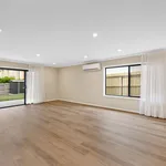 Rent 4 bedroom house in Ferntree Gully