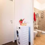 Rent 1 bedroom apartment of 40 m² in Milano