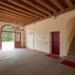 Rent 3 bedroom apartment of 120 m² in Pernumia