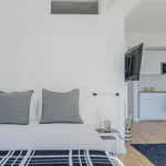 Rent 2 bedroom apartment of 35 m² in Düsseldorf