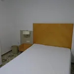 Rent 5 bedroom apartment in Valencia