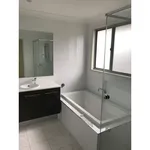 Rent 5 bedroom house in Tallawong