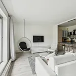 Rent 1 bedroom apartment of 70 m² in Paris