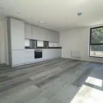 Rent 2 bedroom flat in Hart