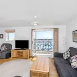 Rent 3 bedroom flat in Brighton Marina