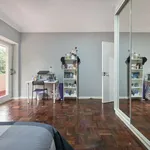 Rent a room in lisbon