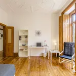 Rent a room in lisbon