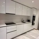 Rent 3 bedroom apartment of 138 m² in Nueva Andalucía