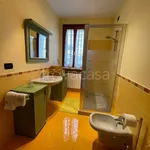 Rent 2 bedroom apartment of 65 m² in Moniga del Garda