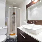 Rent 4 bedroom apartment in Barcelona