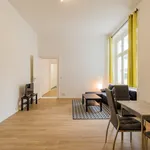 Rent 1 bedroom apartment of 52 m² in Berlin