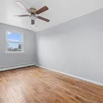 Rent 3 bedroom apartment in BROOKLYN