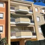 Appartement de 79 m² avec 4 chambre(s) en location à Aix-en-Provence