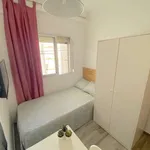 Rent a room in seville