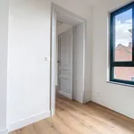 Maison de 320 m² avec 2 chambre(s) en location à Brussels