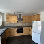 Rent 5 bedroom flat in South East England