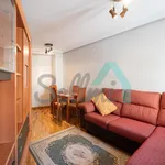 Alquilo 2 dormitorio apartamento de 60 m² en Oviedo