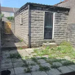 Rent 5 bedroom house in Pontypridd