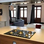 Appartement de 95 m² avec 1 chambre(s) en location à brussels