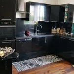 Rent 4 bedroom house of 80 m² in Pierre-Bénite