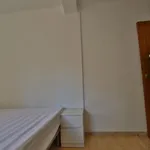 Alquilar 4 dormitorio apartamento en Valencia