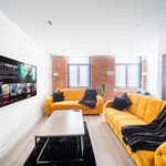 Rent 2 bedroom flat of 7535 m² in Bradford