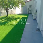 Rent 5 bedroom house of 240 m² in Λαγονήσι