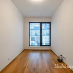 Pronajměte si 4 ložnic/e byt o rozloze 119 m² v Prague