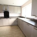 Rent 3 bedroom flat in East Of England