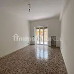 Rent 3 bedroom apartment of 90 m² in Naples