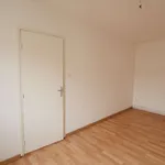 Appartement de 80 m² avec 4 chambre(s) en location à Petite-Forêt