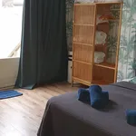 Huur 2 slaapkamer appartement van 72 m² in Den Haag