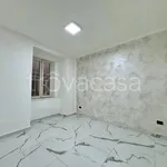 Rent 2 bedroom apartment of 65 m² in Napoli