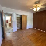 Maison de 2497 m² avec 3 chambre(s) en location à Penticton