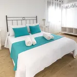 Rent 4 bedroom apartment of 85 m² in Badalona