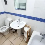 Rent 4 bedroom flat in West Midlands