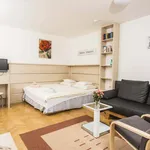 Miete 4 Schlafzimmer wohnung von 40 m² in Wien