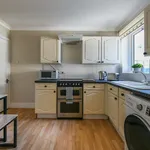 Rent 2 bedroom flat in Tunbridge Wells