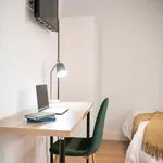 Rent a room of 17 m² in Madrid