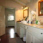 Rent 10 bedroom house of 350 m² in Firenze