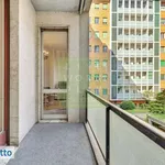 Rent 5 bedroom apartment of 165 m² in Milan