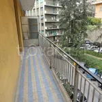 Rent 4 bedroom apartment of 100 m² in Genova