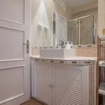 Alquilo 5 dormitorio apartamento de 80 m² en Madrid