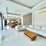 Rent 3 bedroom house of 112 m² in Phuket