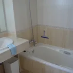 Alquilo 2 dormitorio apartamento de 80 m² en Almeria']