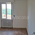 Affitto 4 camera appartamento di 111 m² in Pianoro