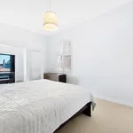 Rent 2 bedroom apartment in Kirribilli