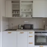 Rent 2 bedroom apartment of 63 m² in Prague